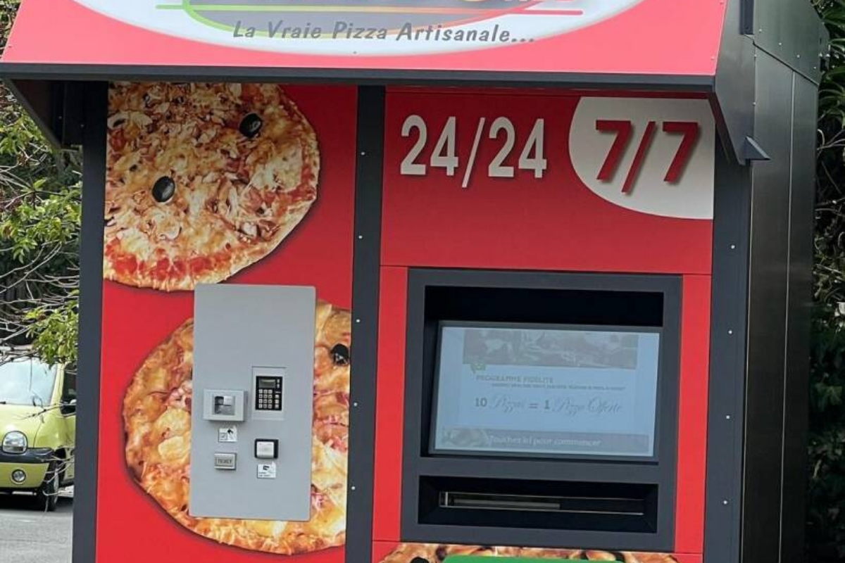 DISTRIBUTEUR A PIZZA CHEZ PIZZA POMS ST AUBIN